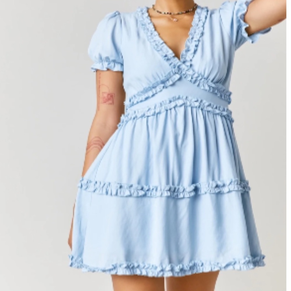 Francesca’s blue ruffle v neck dress, size small